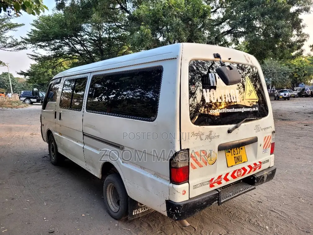 Mazda Bongo 2003 White