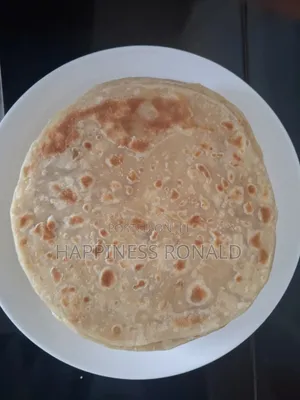 Juisi Ya Miwa Na Scones Na Cupcake Na Chapati