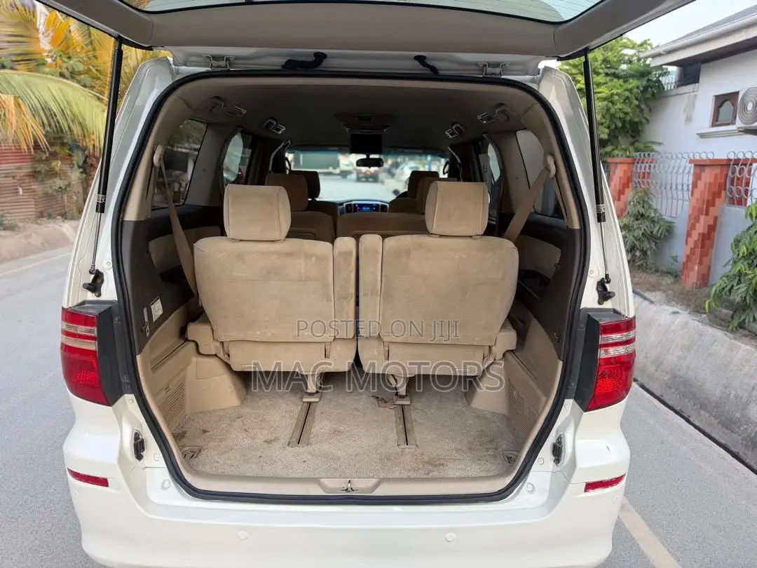 Toyota Alphard 2006 White