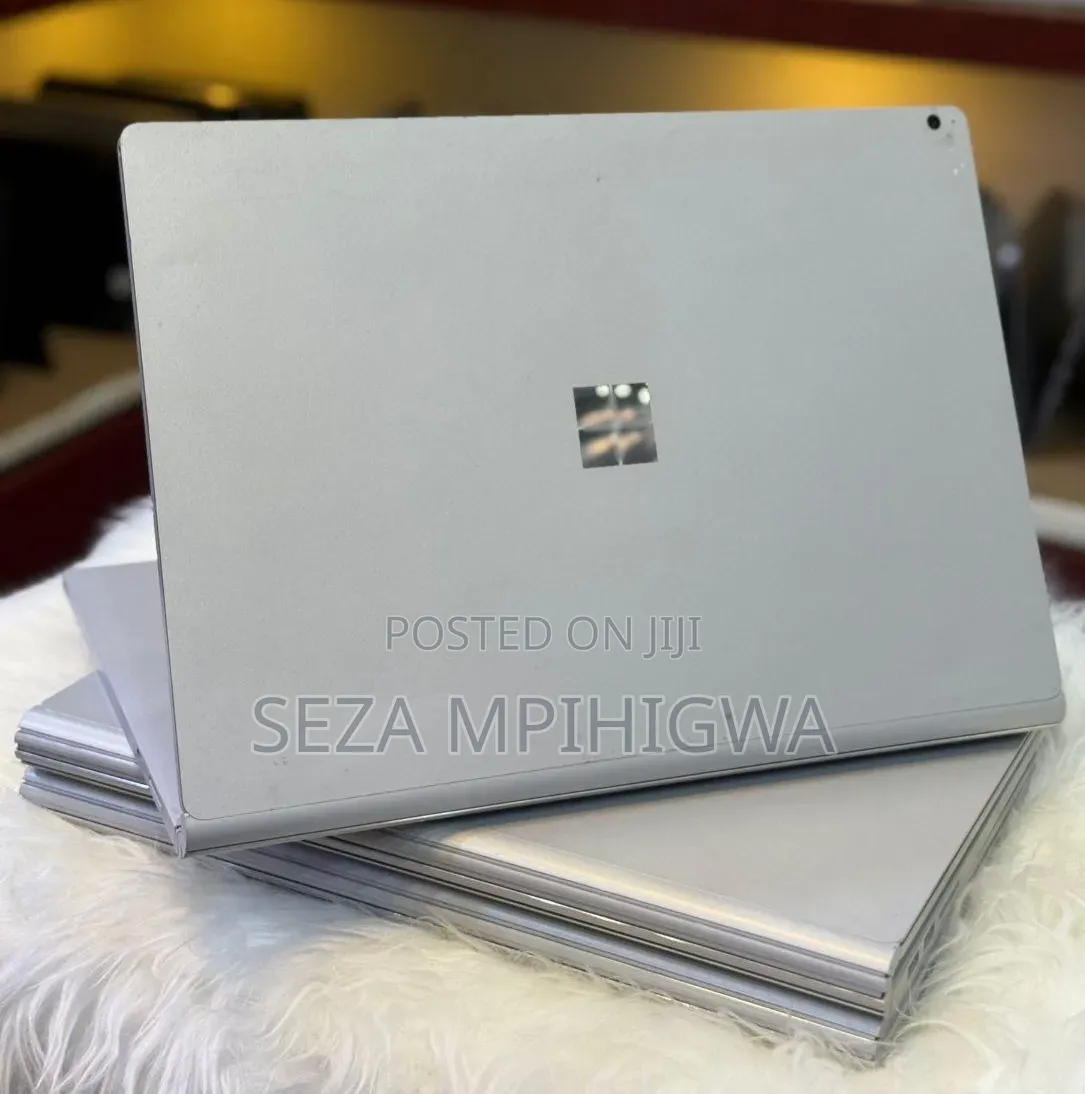 New Laptop Microsoft Surface Book 2 16GB Intel Core i7 SSD 1T
