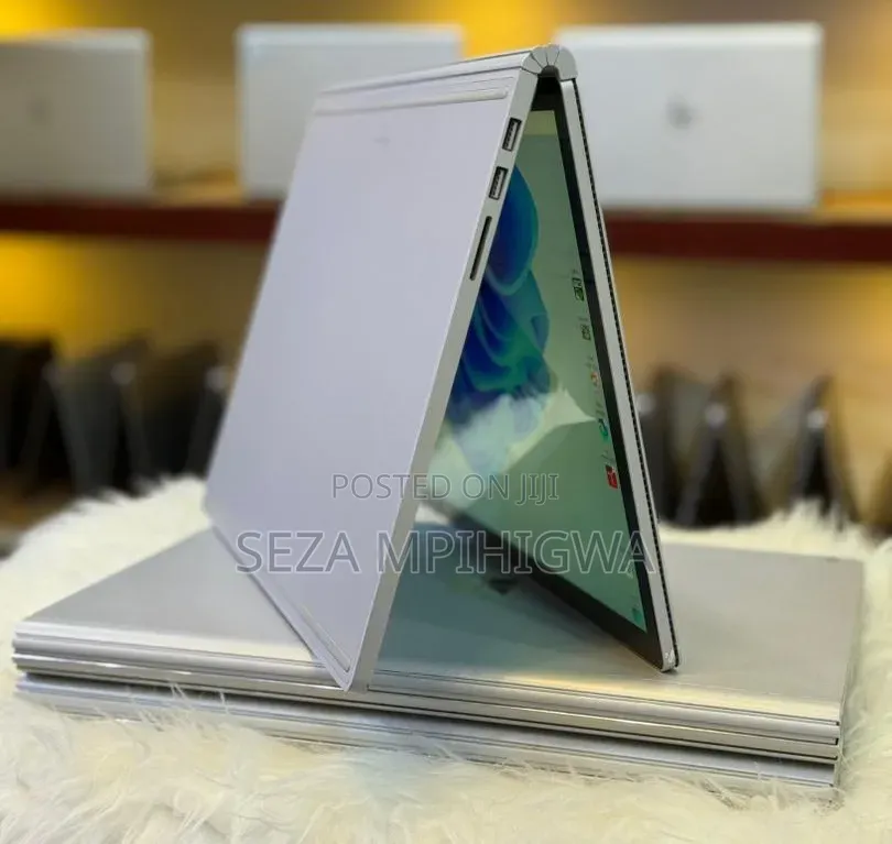 New Laptop Microsoft Surface Book 2 16GB Intel Core i7 SSD 1T