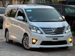 Toyota Alphard 2010 Pearl