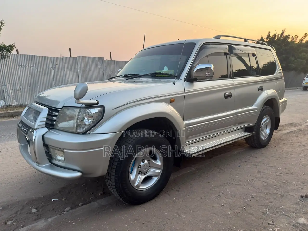 Toyota Land Cruiser Prado 2.7 16V 3dr 2000 Silver