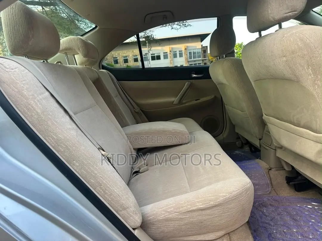 Toyota Premio 2006 Silver