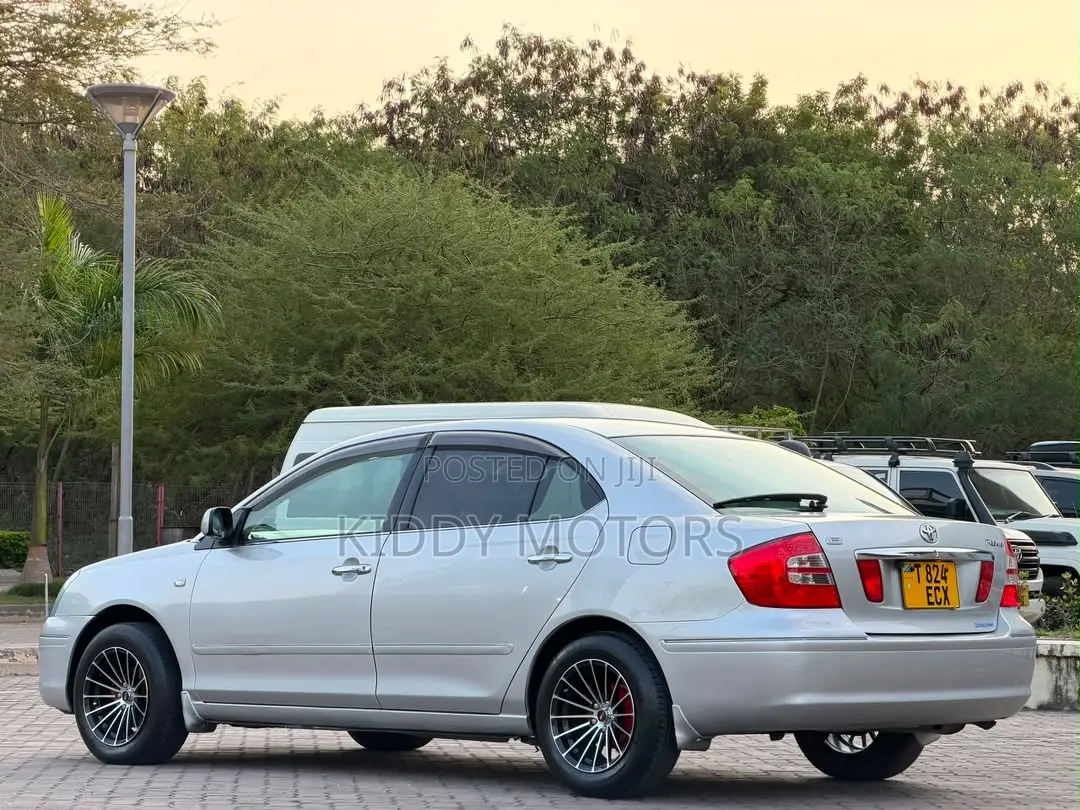 Toyota Premio 2006 Silver