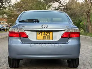 Toyota Premio 2009 Blue