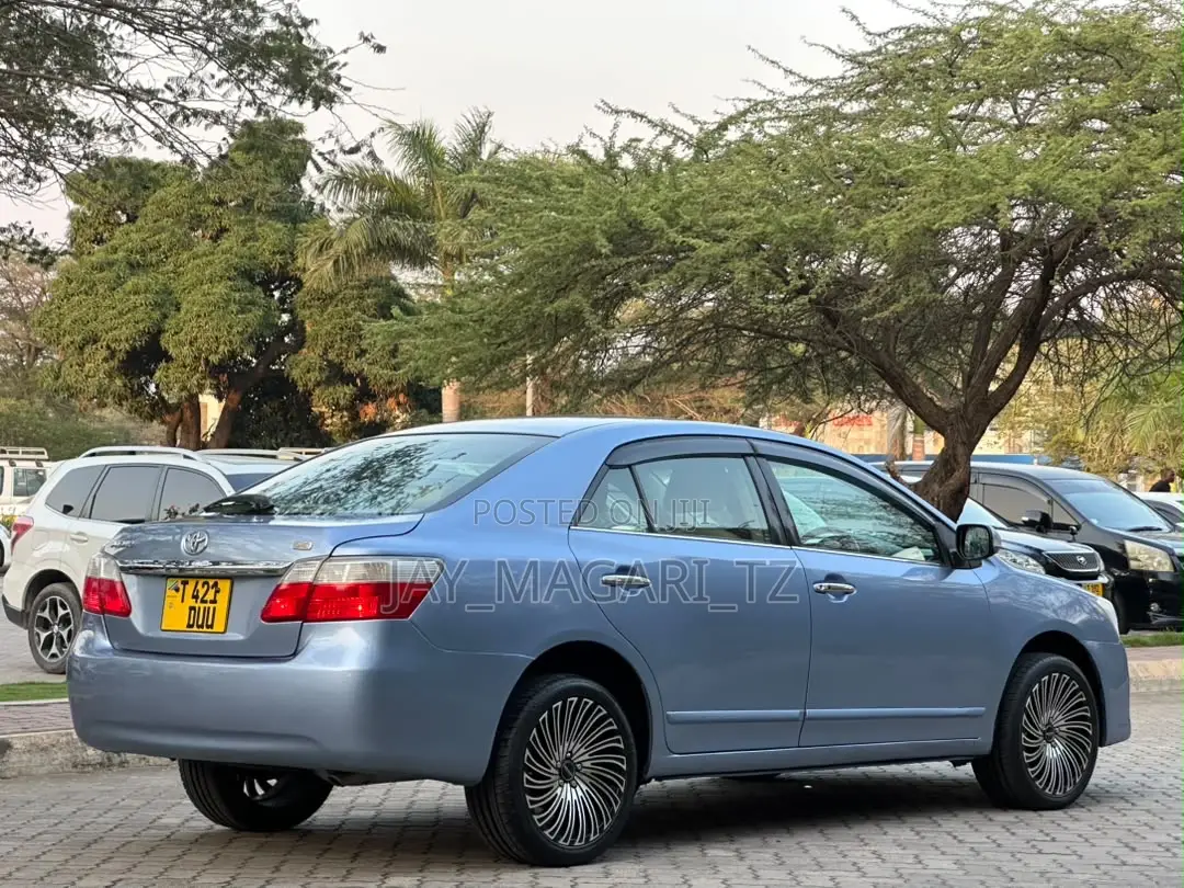 Toyota Premio 2009 Blue