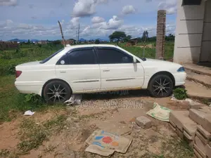 Toyota Carina 2000 White