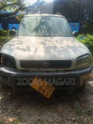 Toyota RAV4 1997 Silver