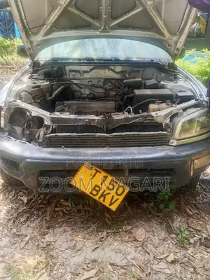 Toyota RAV4 1997 Silver