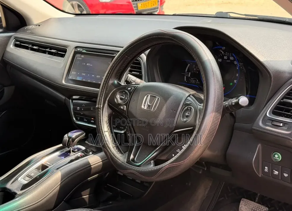 Honda Vezel 2015 Black