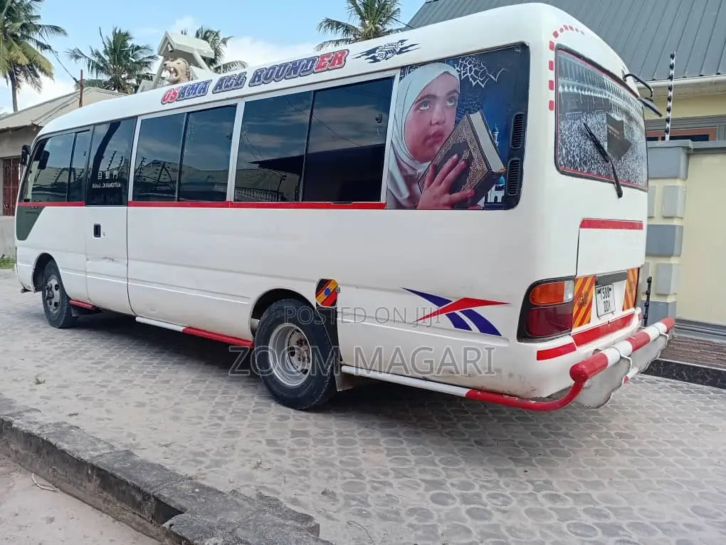 Toyota Coaster 2003 White