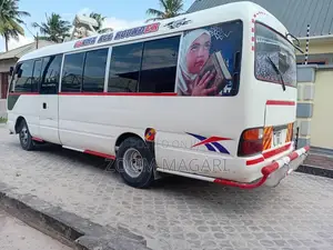 Toyota Coaster 2003 White