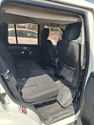 Land Rover Discovery 2010 White