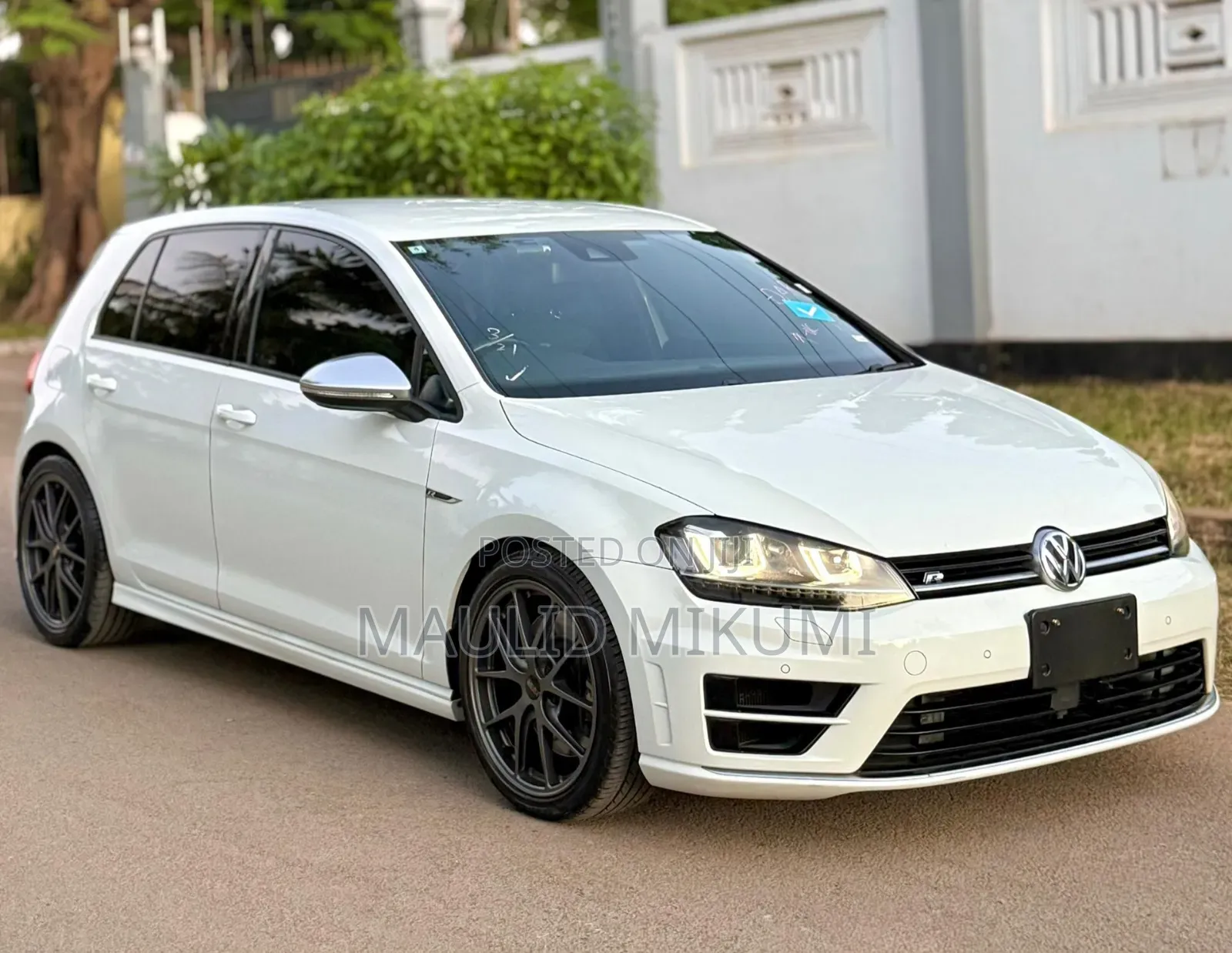 Volkswagen Golf 2016 White