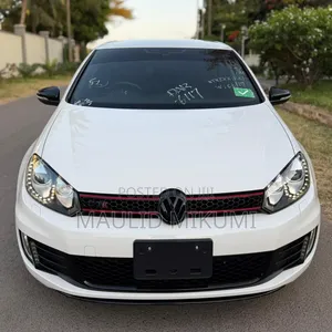 Volkswagen Golf GTI 2011 White