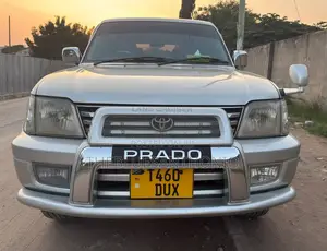 Toyota Land Cruiser Prado 2000 Silver