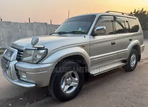 Toyota Land Cruiser Prado 2000 Silver