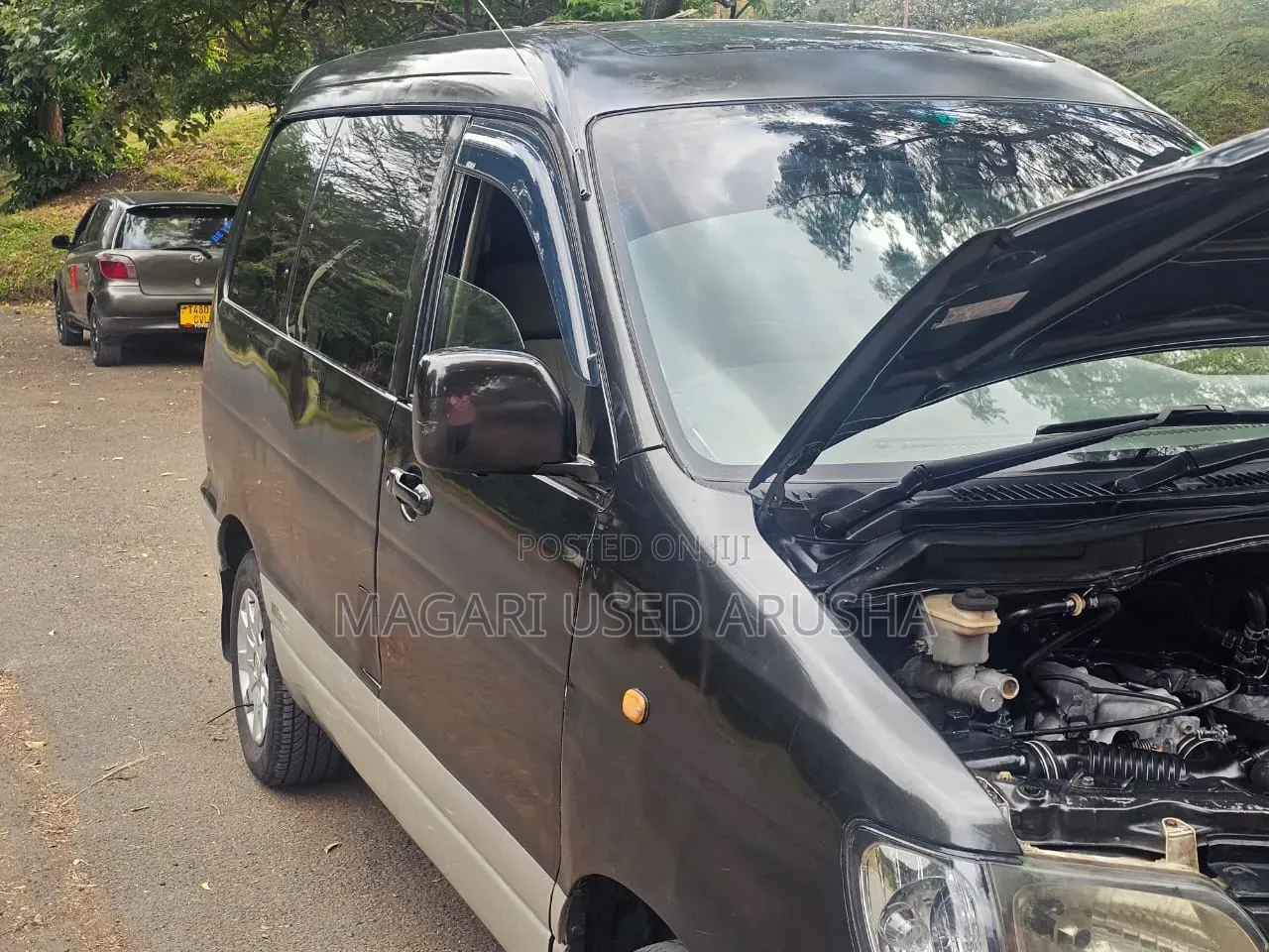 Toyota Noah 2001 Black
