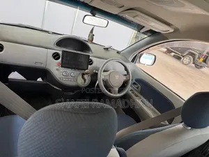 Toyota Sienta 2008 Silver
