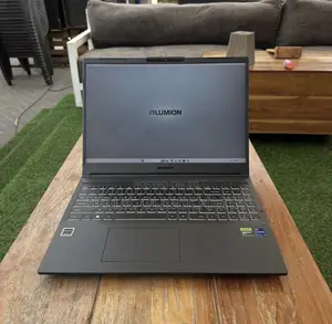 Laptop 16GB Intel Core i7 SSD 512GB