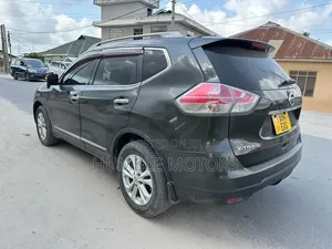 Nissan X-Trail 2014 Black