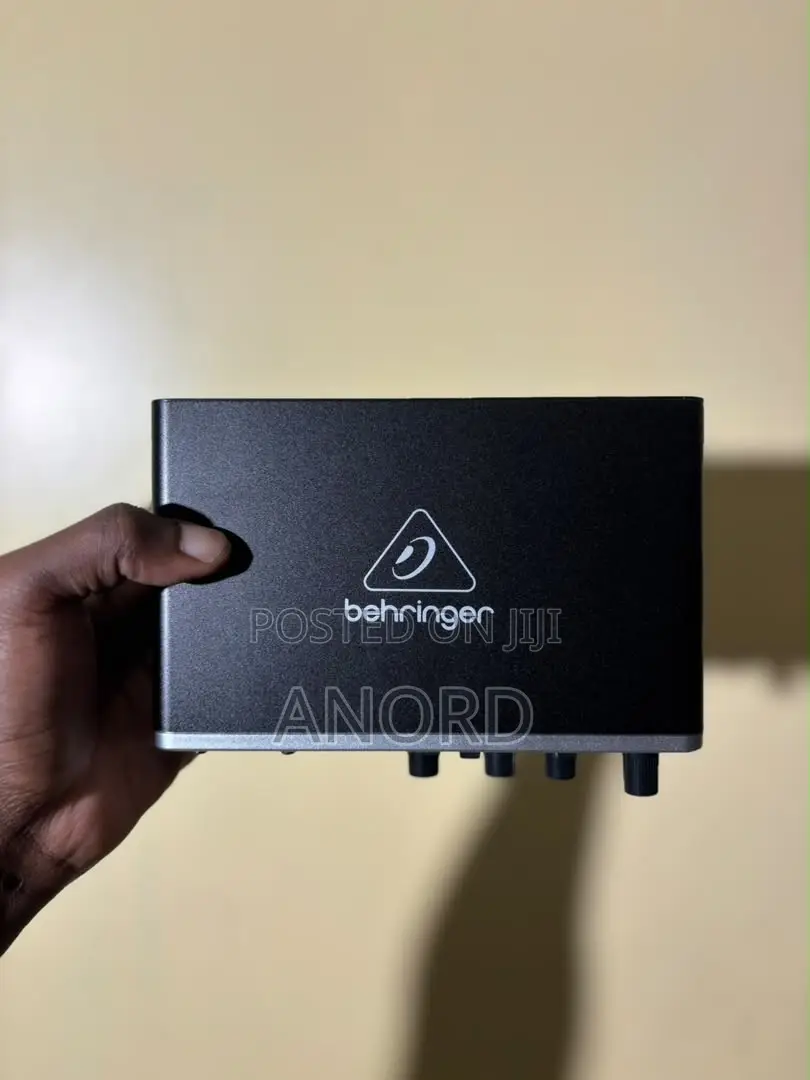 Behringer U-Phoria UMC202HD USB Audio Interface 24-Bit/192kHz