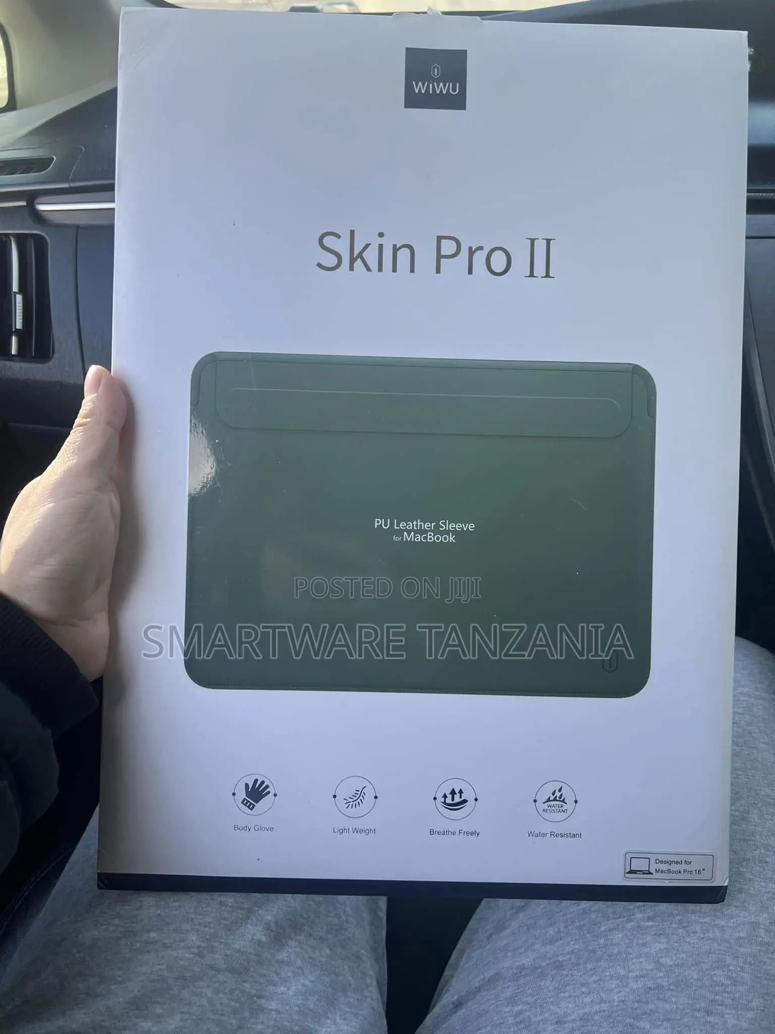 WIWU Skin Pro II PU Leather Sleeve for MacBook, Water-Resistant, Green