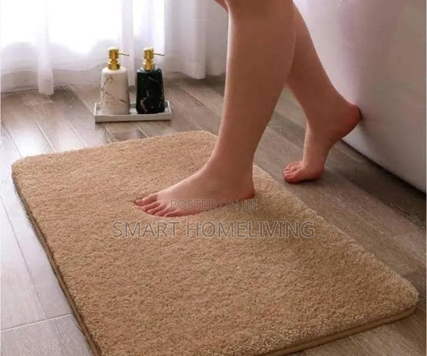 Capet Za Mlangoni
