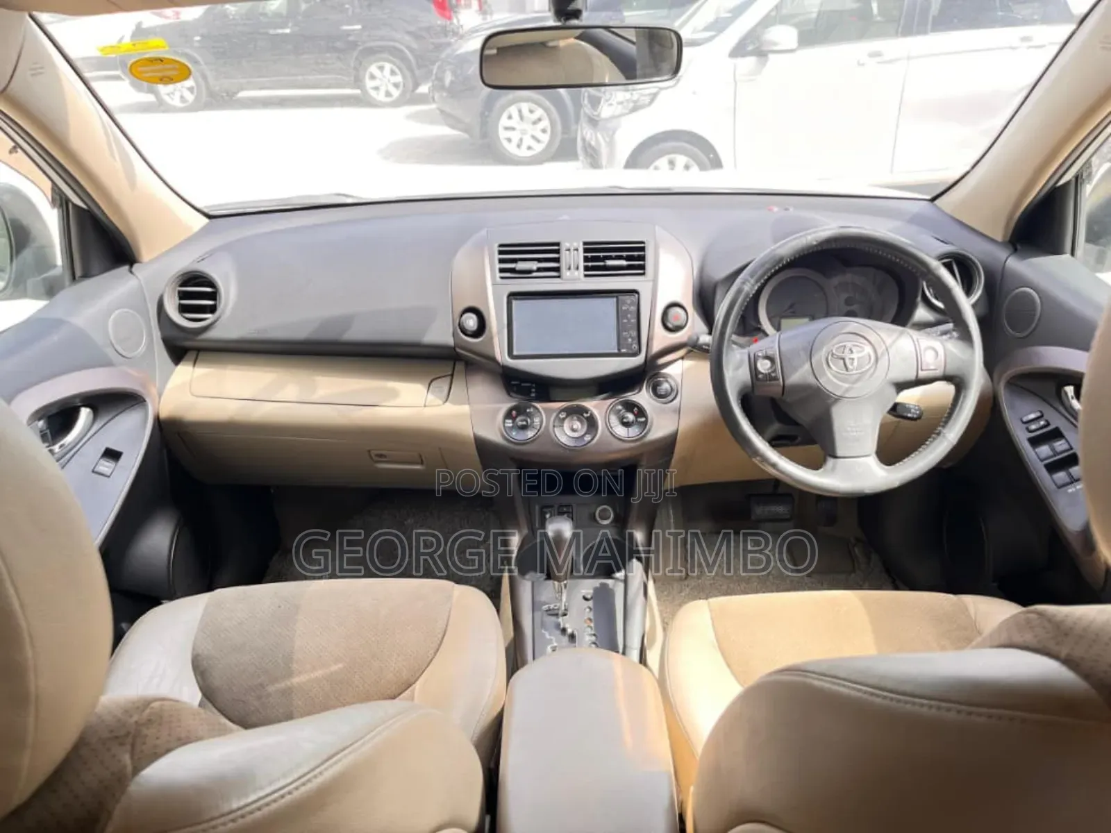 Toyota Vanguard 2009 White