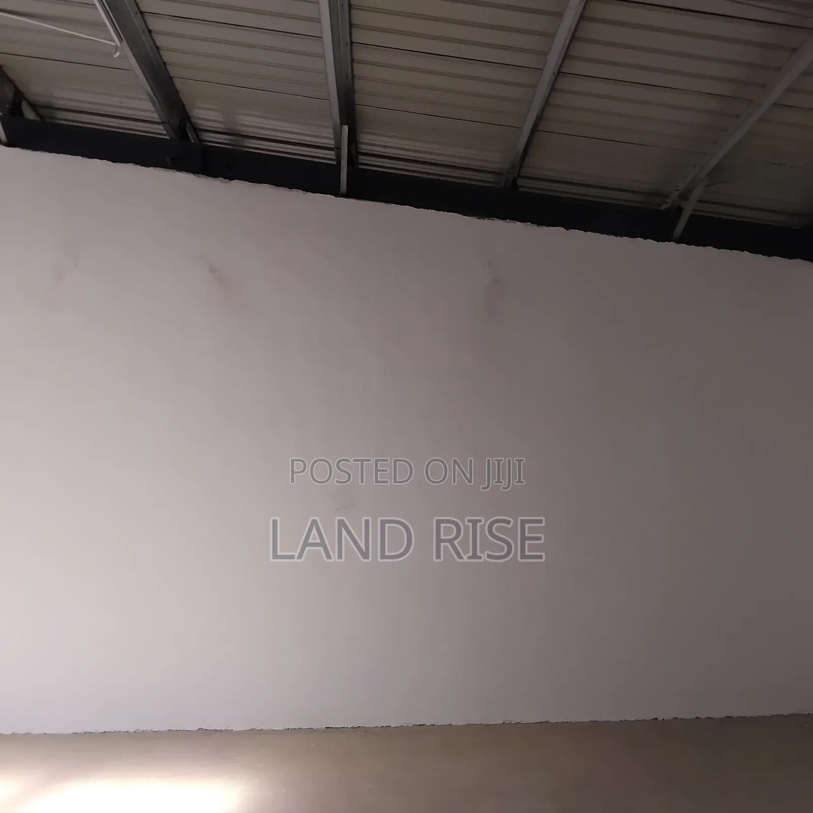 A 280 SQM Warehouse for Rent