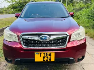 Subaru Forester 2014 Maroon