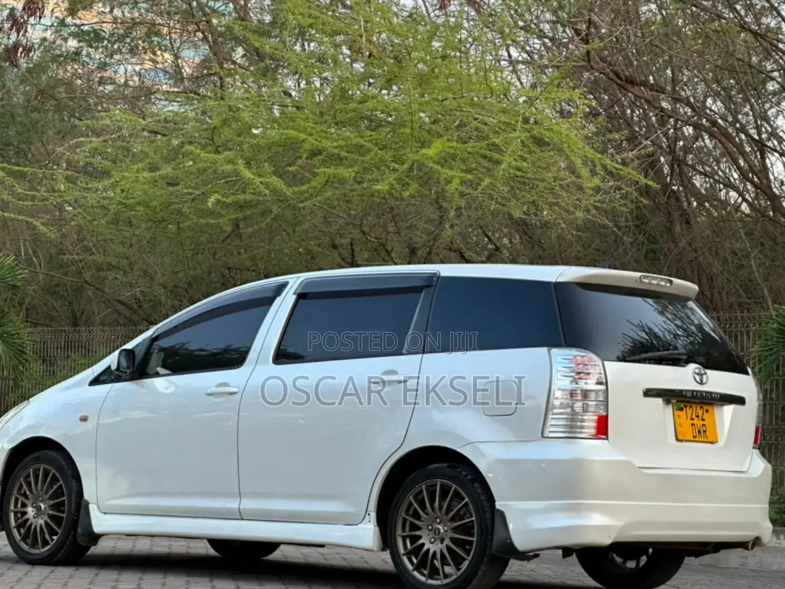 Toyota Wish 2005 White