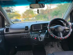 Toyota Wish 2005 White