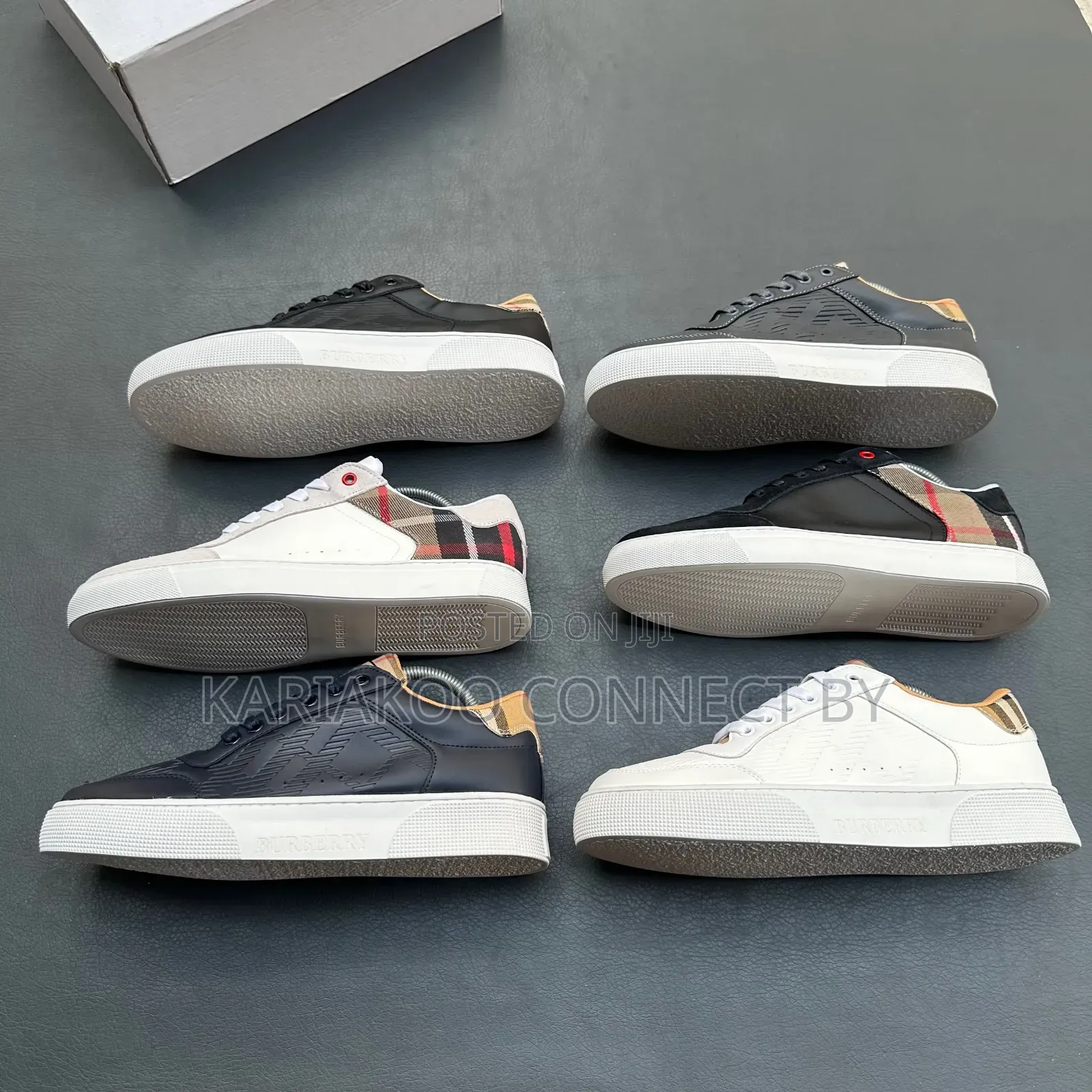 Men's Premium Sneakers With Classic Plaid Detailing