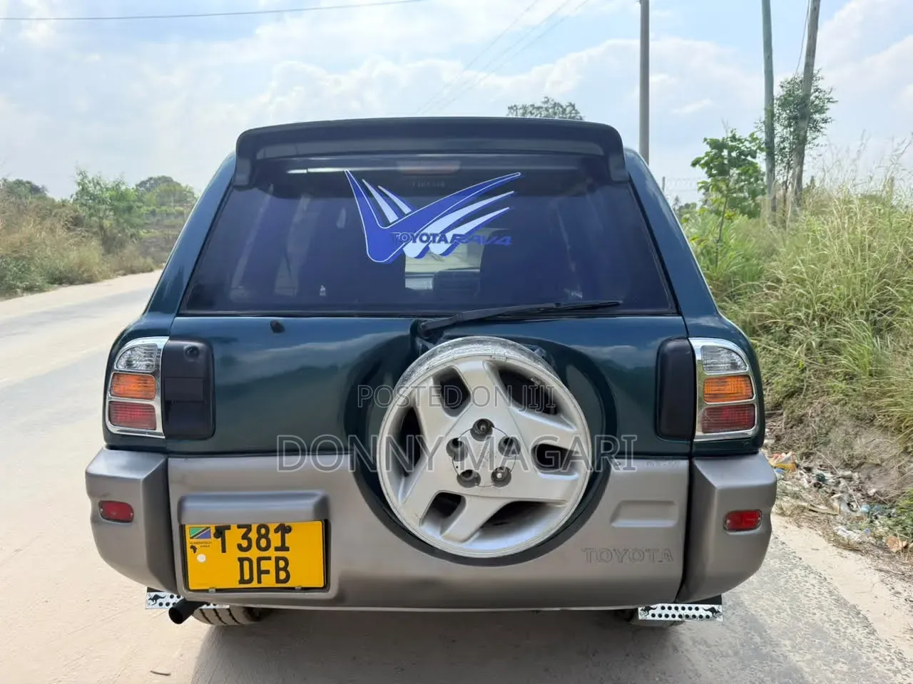 Toyota RAV4 1999 Green