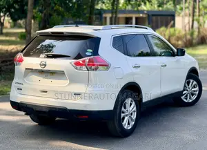 Nissan X-Trail 2014 White