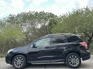 Subaru Forester 2014 Black