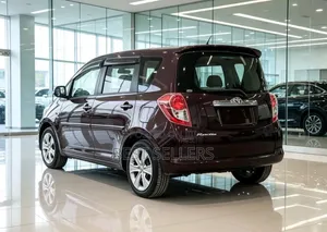Toyota Ractis 2010 Maroon