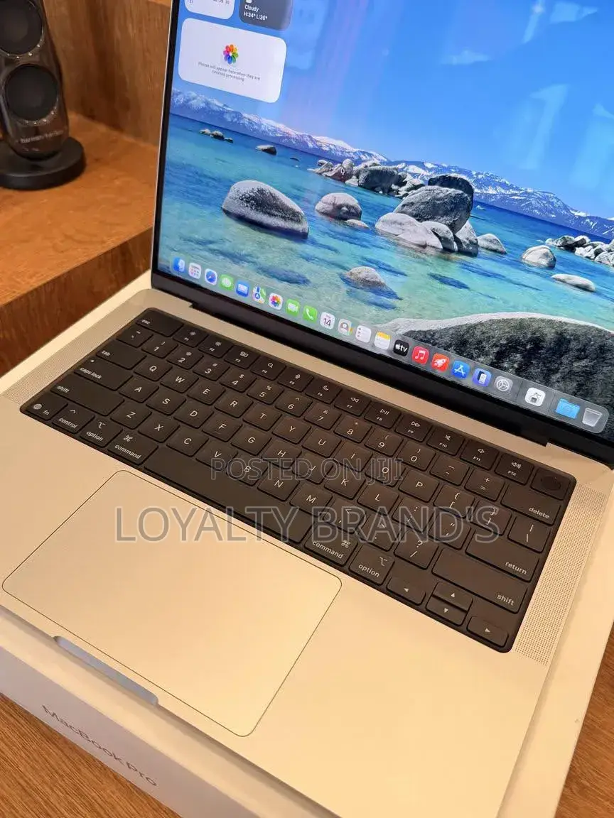 New Laptop Apple MacBook Pro 2026 M5 Pro 24GB Apple M5 Pro SSD 512GB