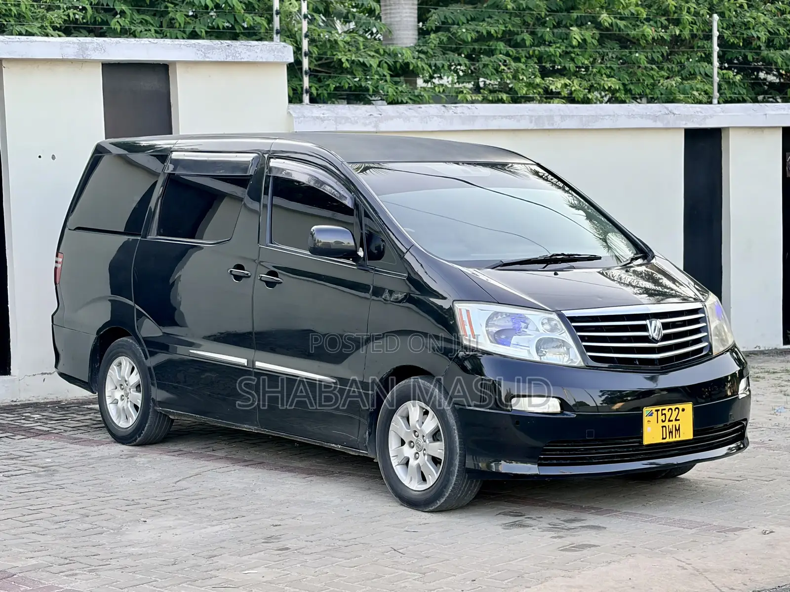 Toyota Alphard 2.4 Petrol AWD 2006 Black