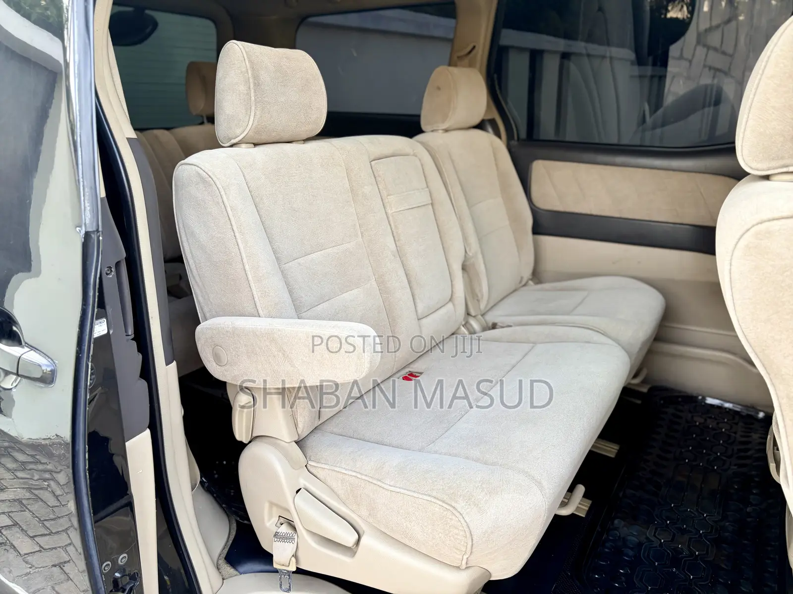 Toyota Alphard 2.4 Petrol AWD 2006 Black