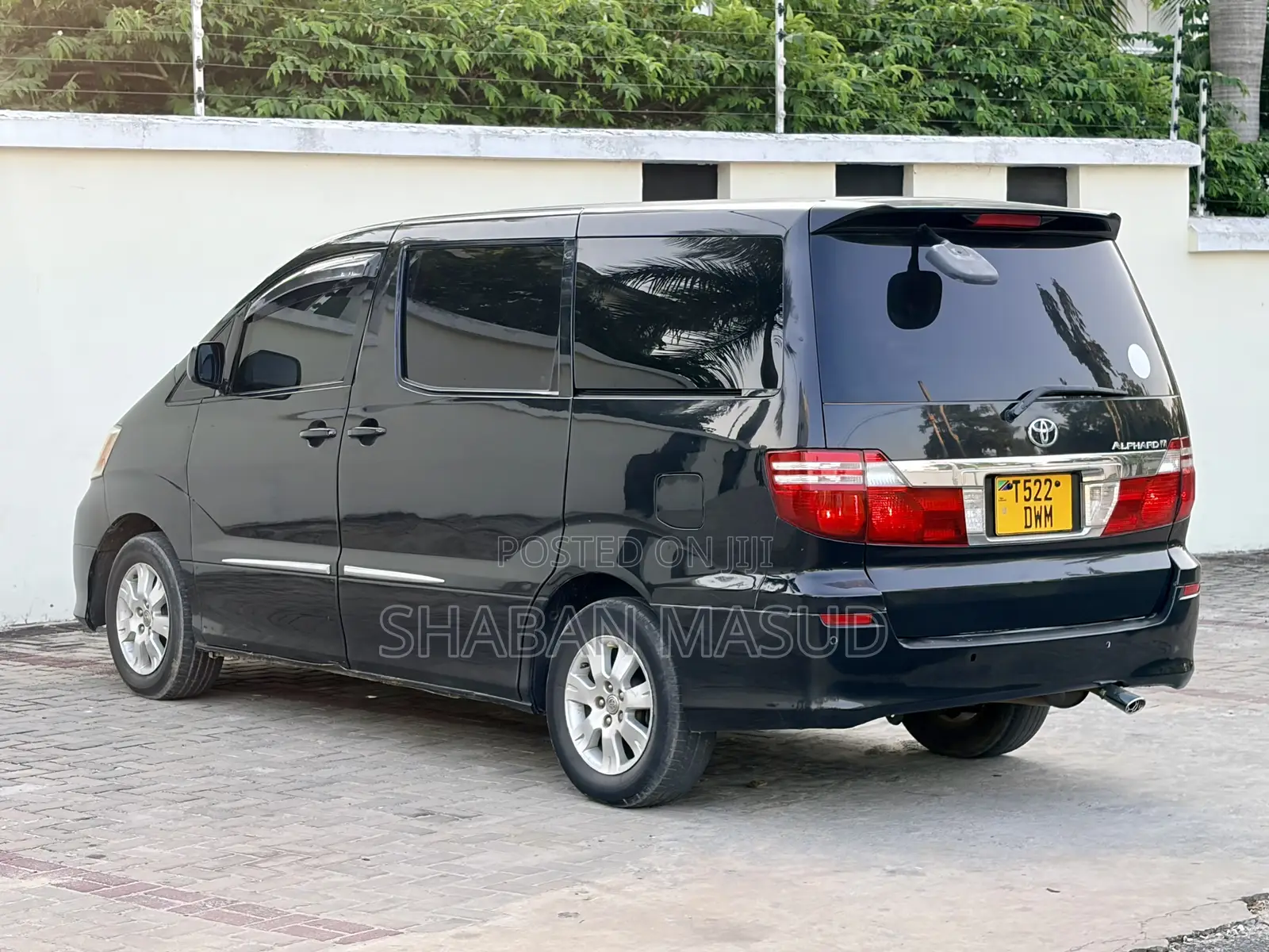 Toyota Alphard 2.4 Petrol AWD 2006 Black