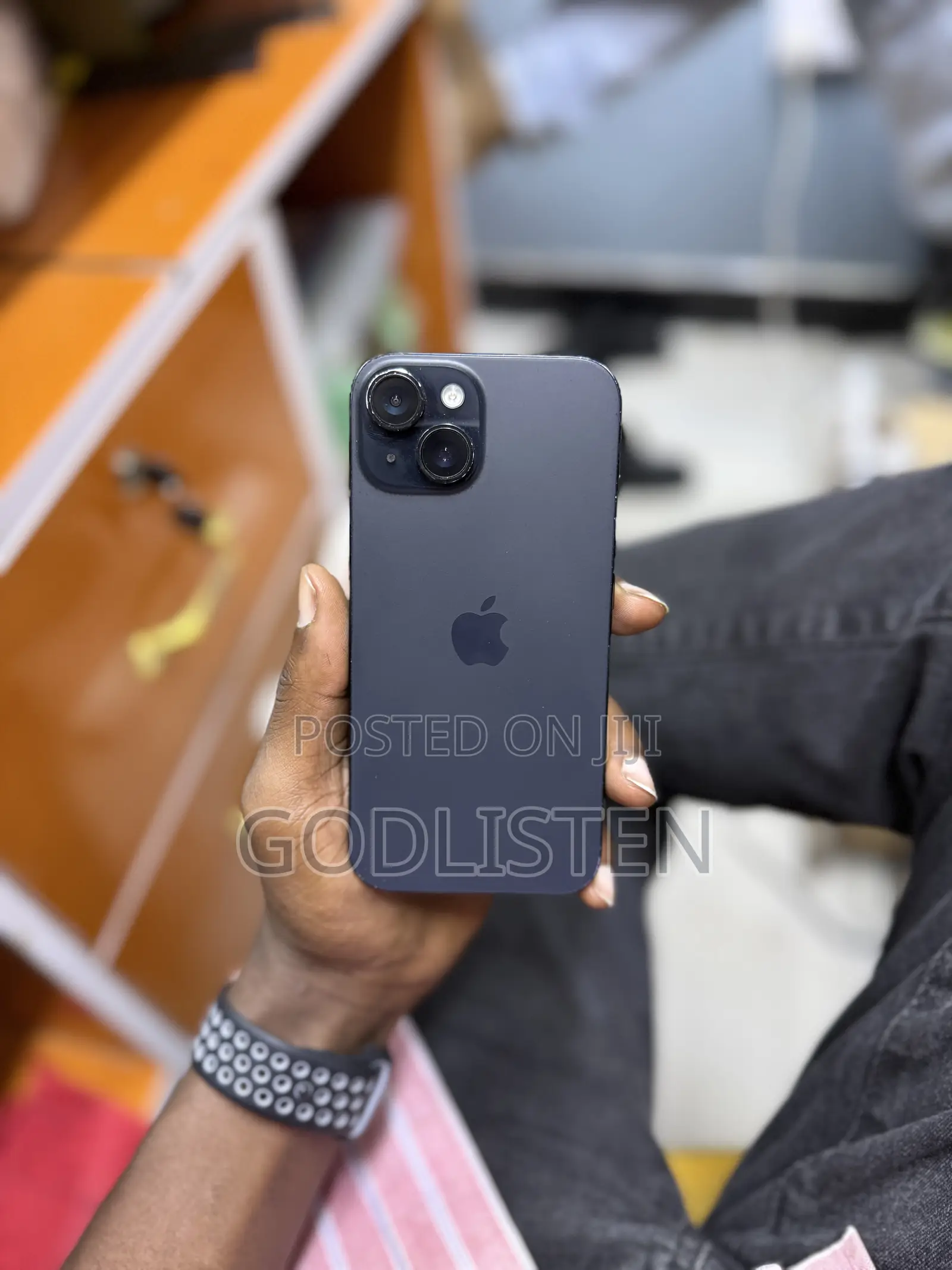Apple iPhone 15 128 GB Black
