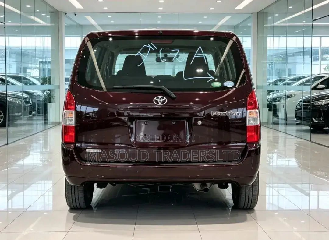 Toyota Probox 2015 Maroon