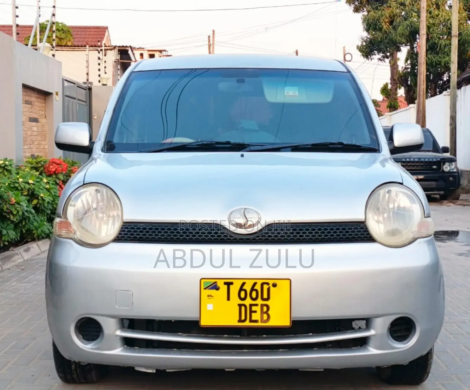 Toyota Sienta 2005 Silver