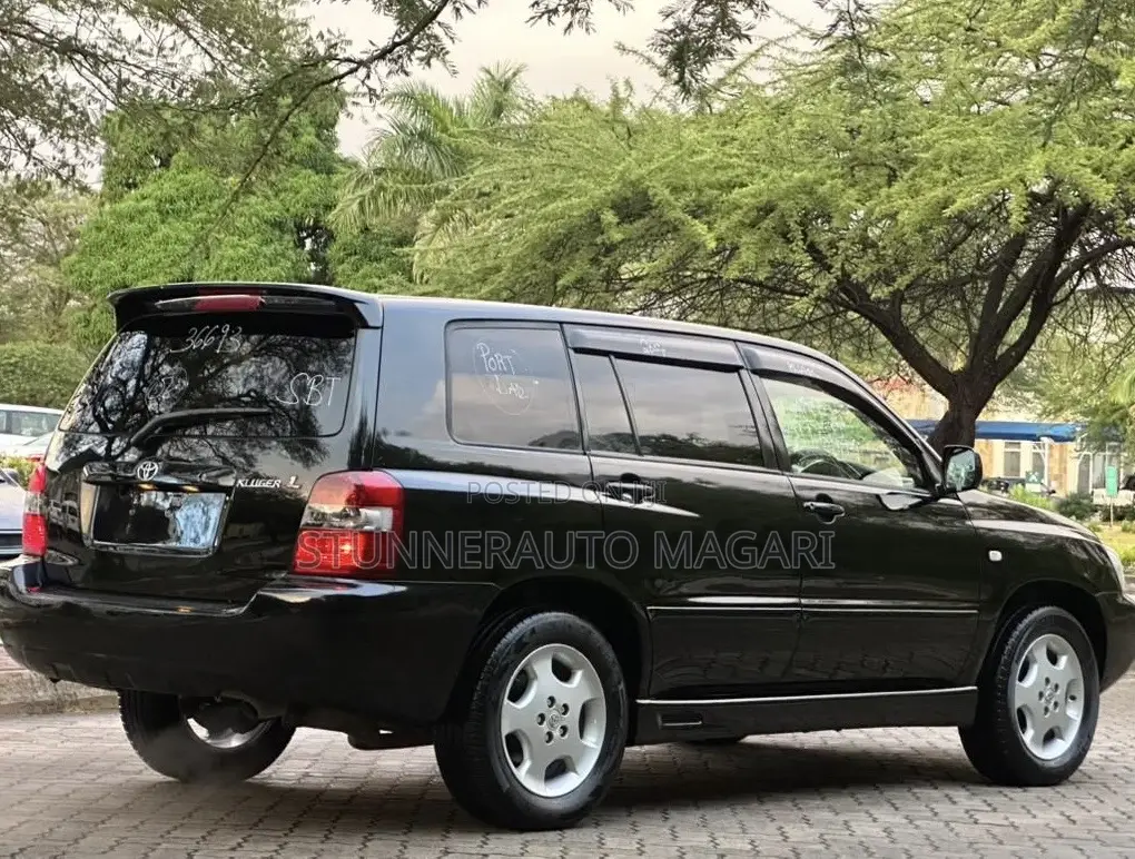 Toyota Kluger 2006 Black