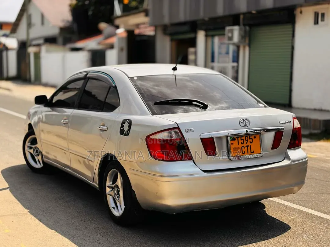 Toyota Premio 2003 Silver