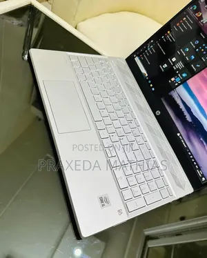 Laptop HP Pavilion 15 12GB Intel Core i5 SSD 512GB