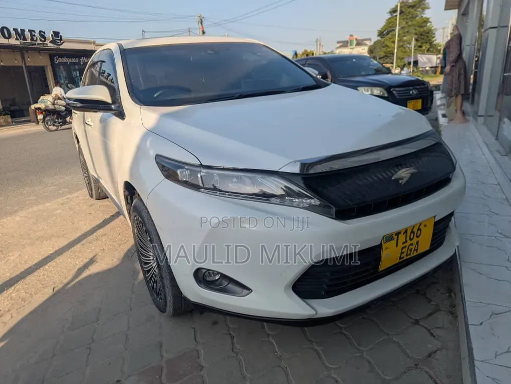 Toyota Harrier 2015 White